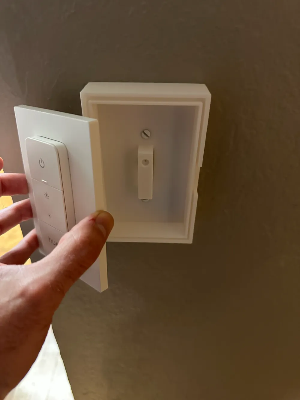 Hue Dimmer light switch adapter (American) - Free 3D Print Model ...