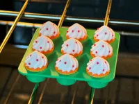 Pan for 9 cupcakes