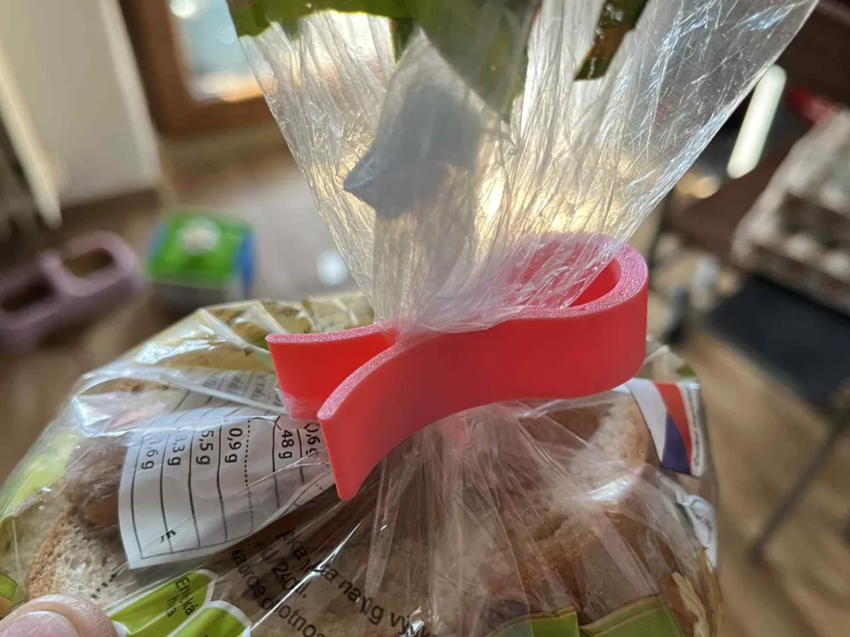 Pince de fermeture pour sachets alimentaires