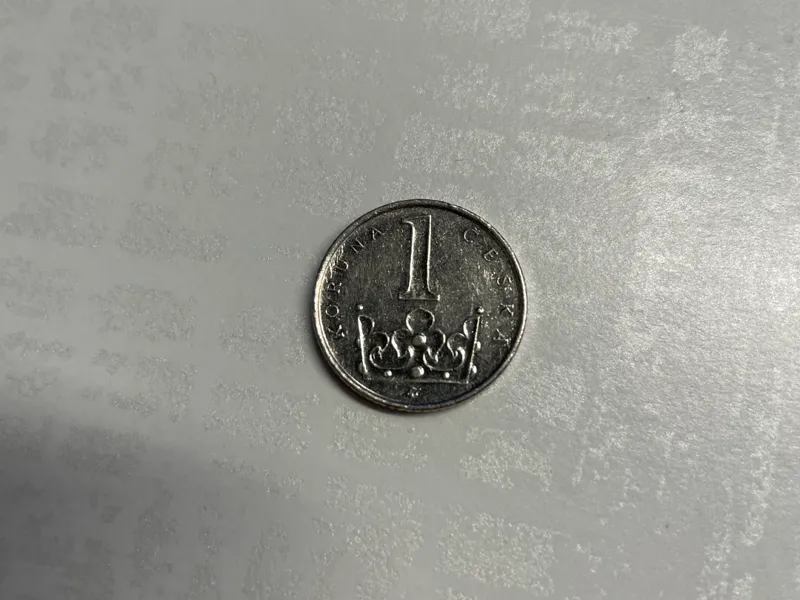 1 Kč /czk czech crowns with real diameter