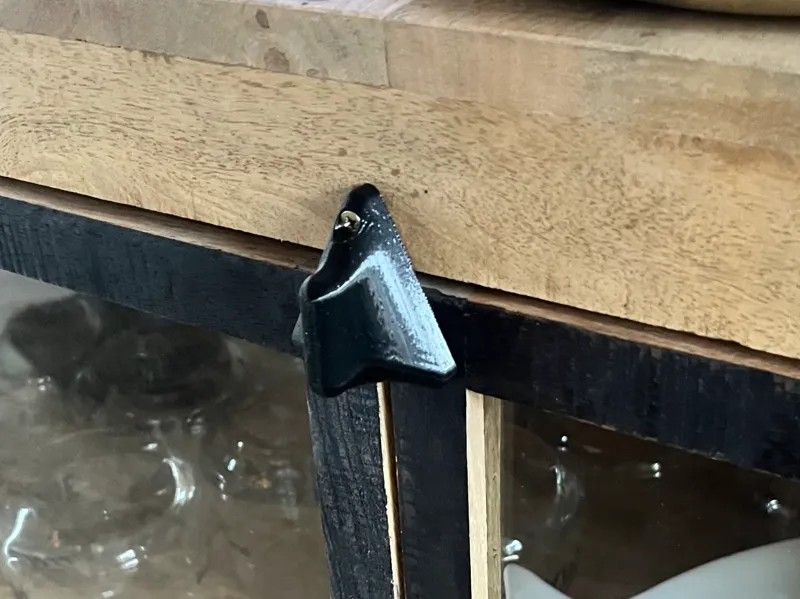 bloque porte de placard