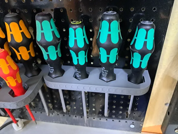 https://makerworld.bblmw.com/makerworld/model/USc80123fc8f8c5d/design/2025-01-03_a64977e5bb991.jpg