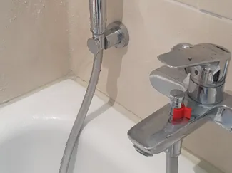Badewanne Sperre für Zugumsteller / Umstellventil