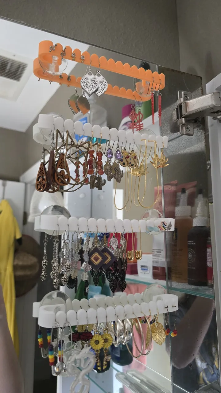 Suction Cup Mirror Earring Holder Display view 2