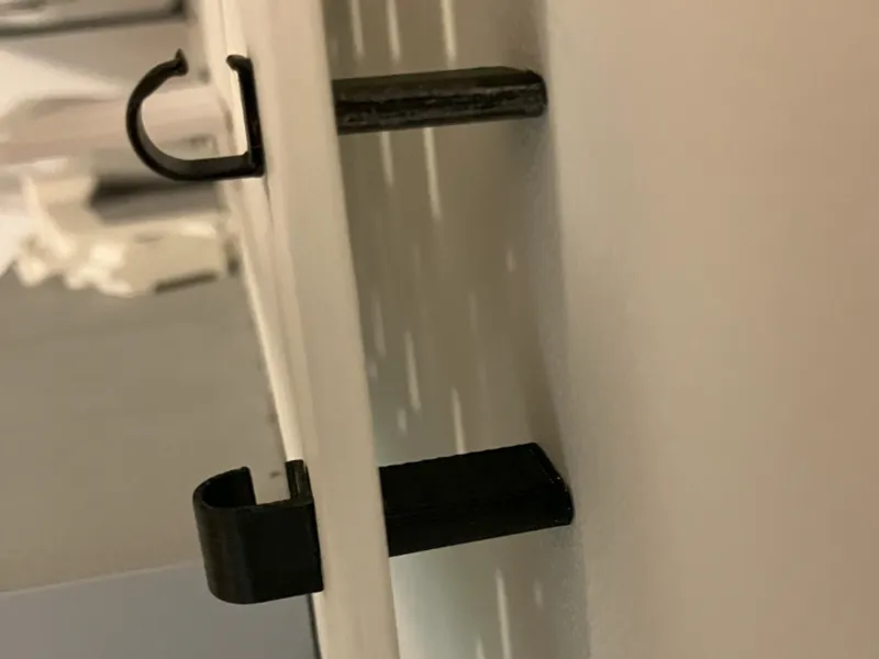 Kabelklammer mit Abstandhalter für Ikea Skadis