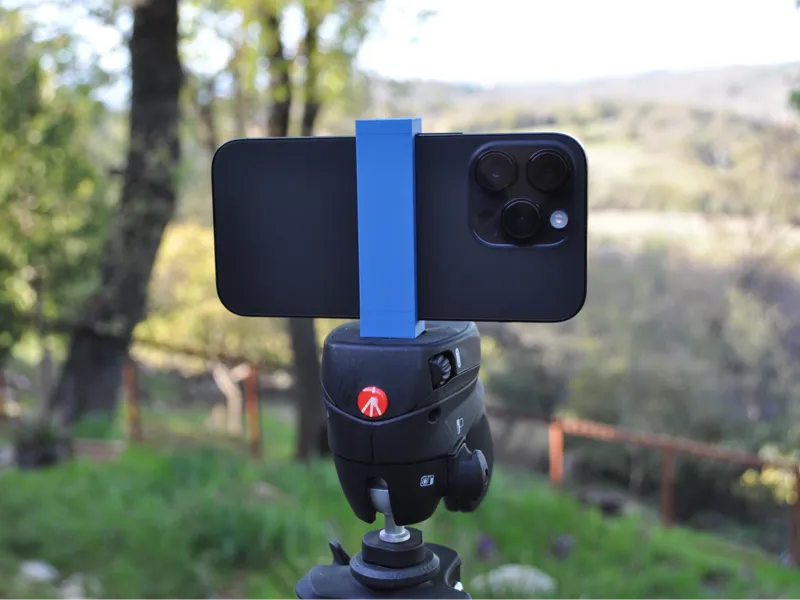 iPhone 14 Pro tripod mount with 1/4 X 20 threads