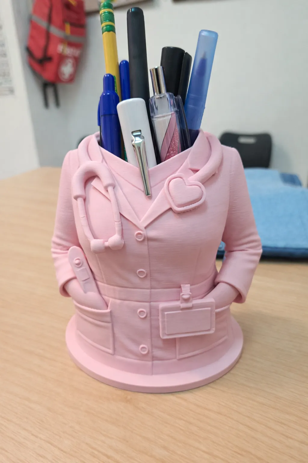 Female Medical Pen Holder / Nurse Desk Organizer view 3
