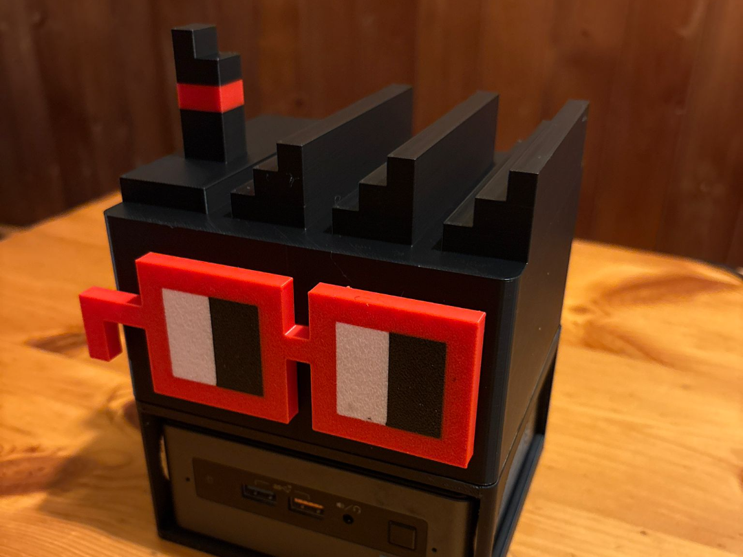 Intel NUC Factory ⌐◨-◨ 