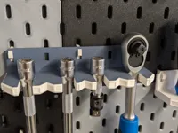 0.2mm layer, 4 walls, 10% infill