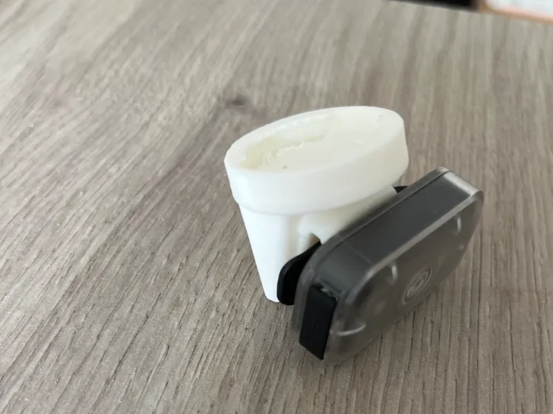 Adaptateur Garmin Vioo Clip