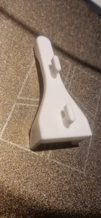 With Skadis pins