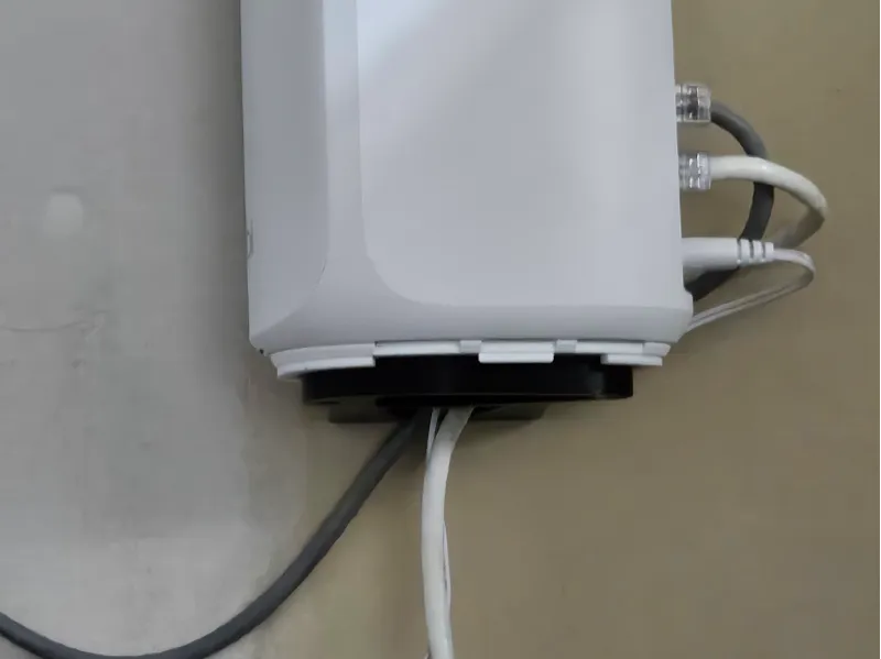 Netgear Orbi 370 Wall Mount