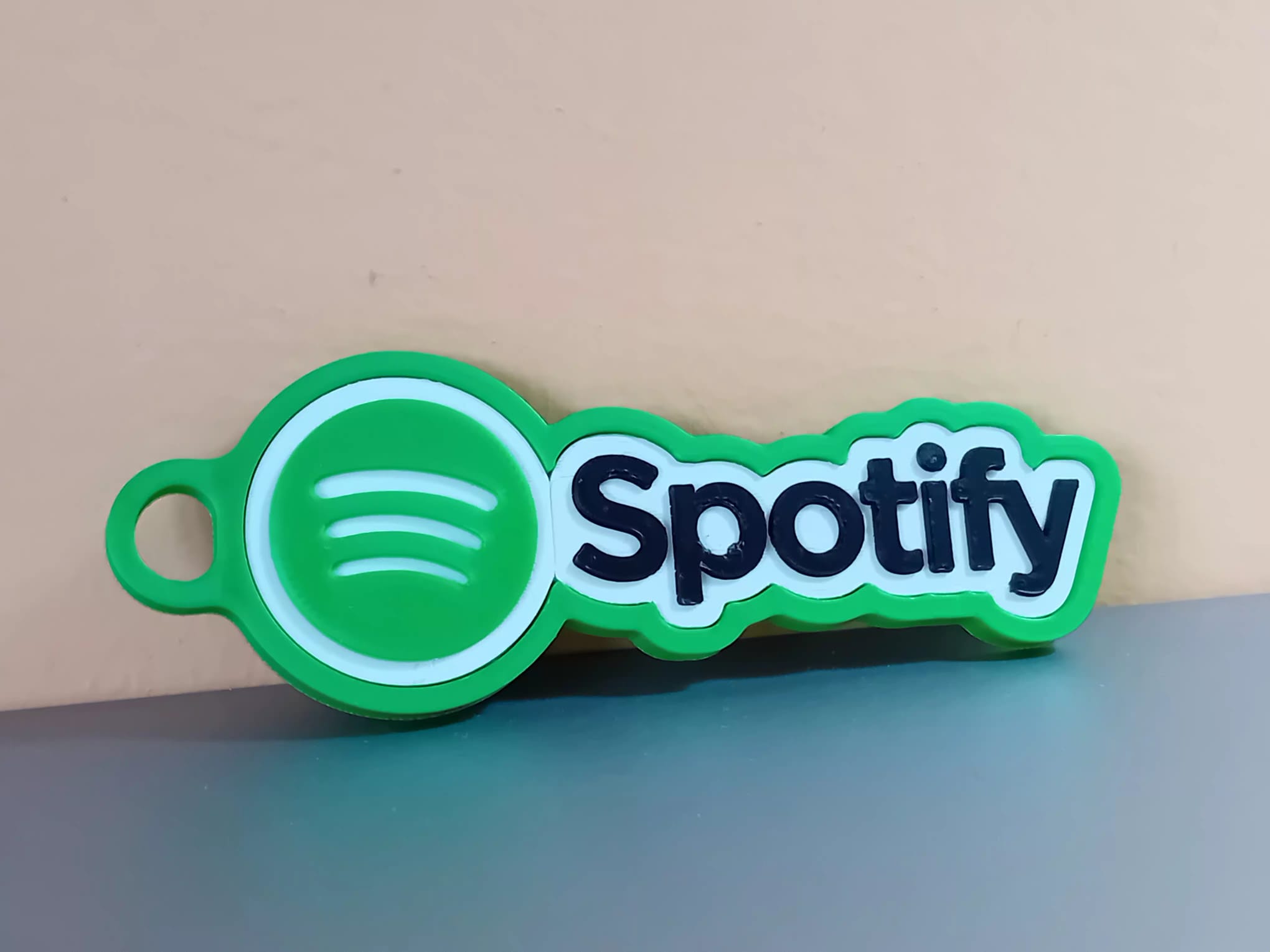 Miniatura 2 do modelo 3D Spotify Keychain NFC