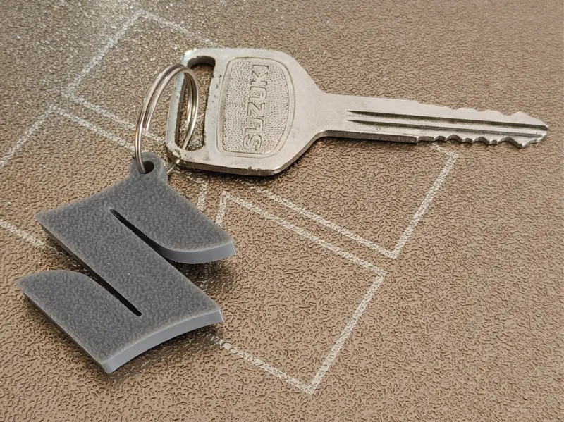 Suzuki logo keychain