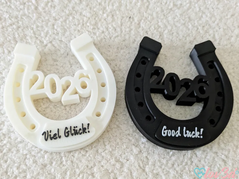 Ornamento decorativo da collezione con figurine portafortuna dal design speciale