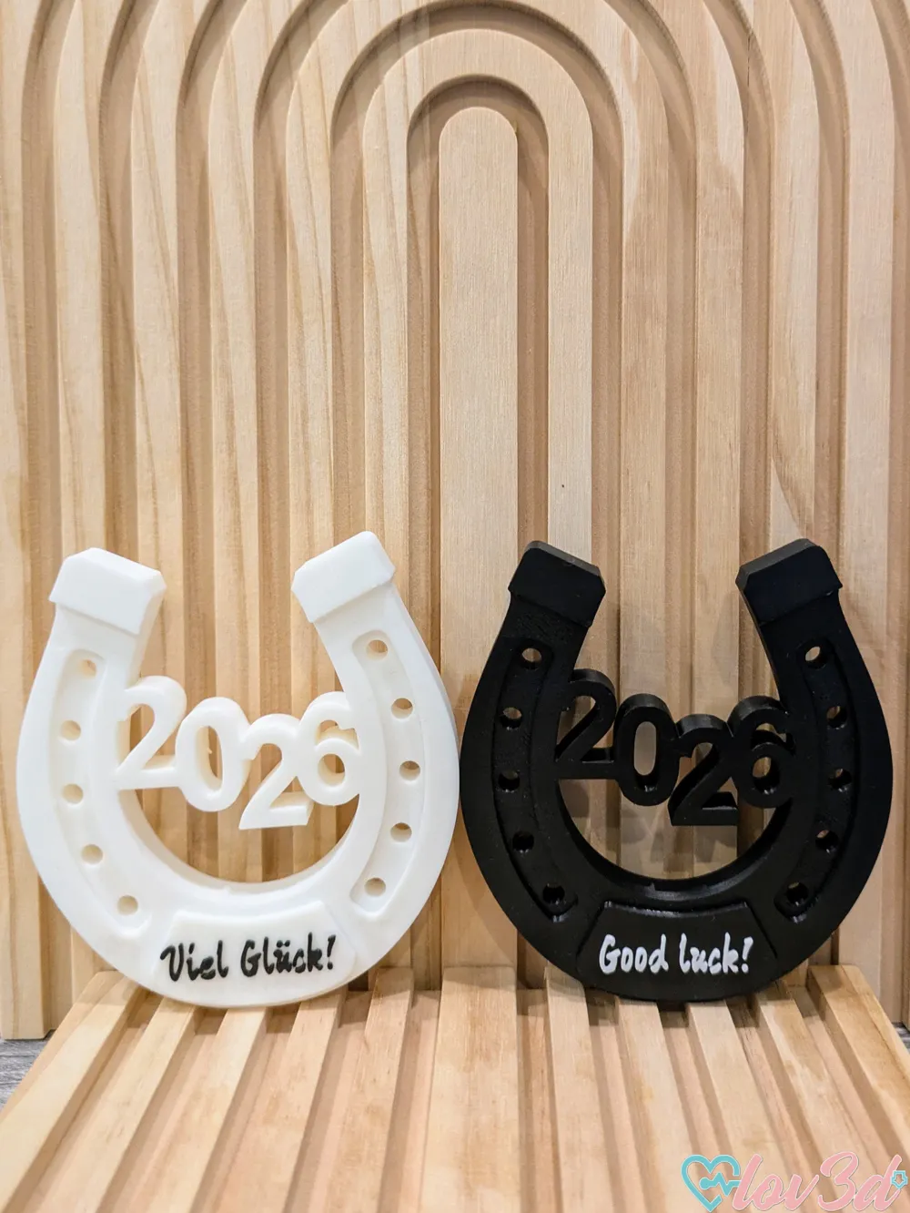 Ornamento decorativo da collezione con figurine portafortuna dal design speciale