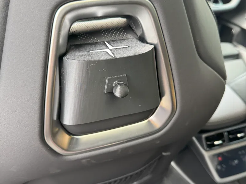 Polestar 4 Tablet holder for rear headrest