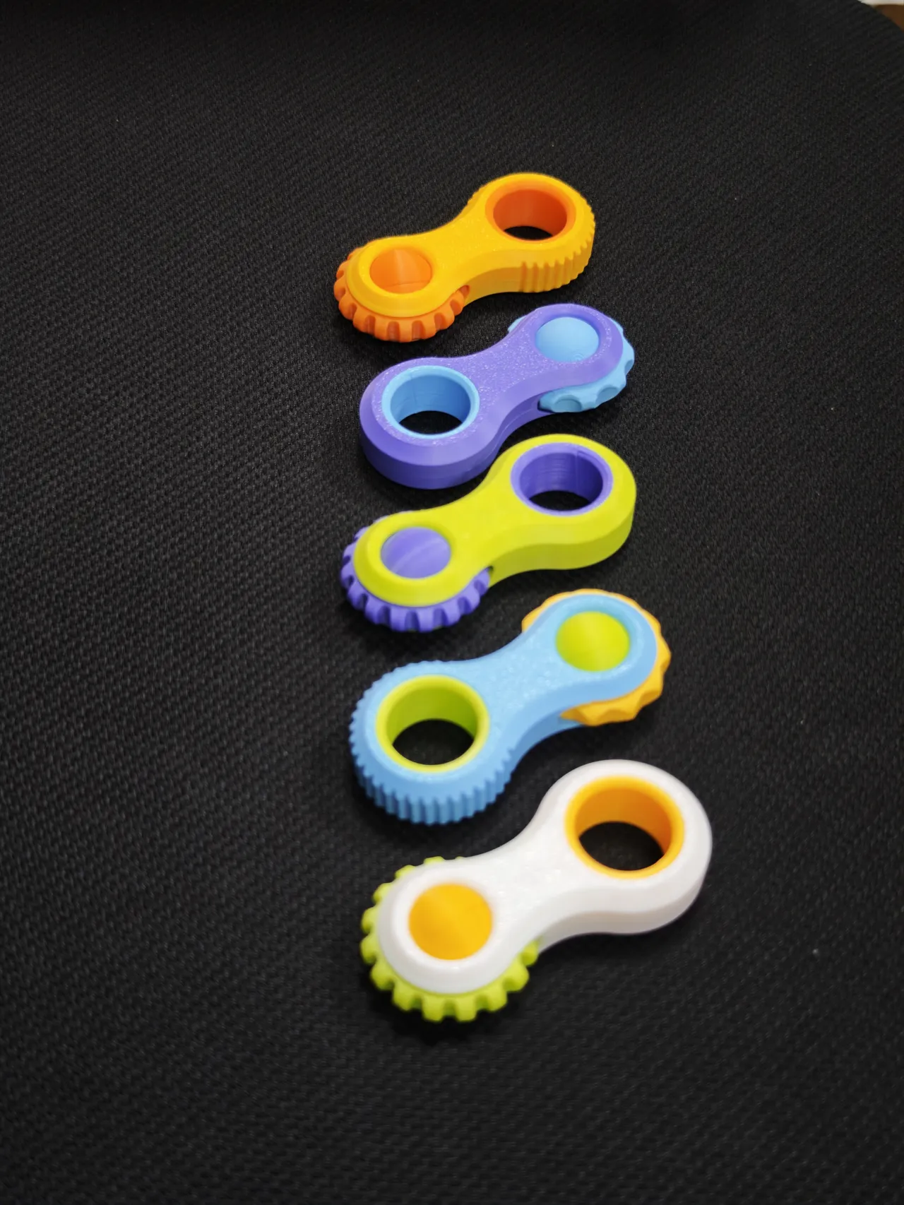 COOL FIDGET view 4