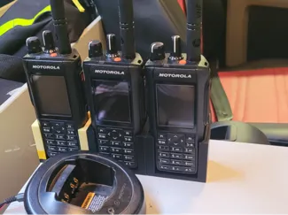 Motorola R7 radio base holder