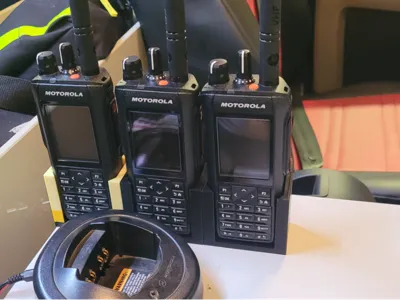 Motorola R7 radio base holder