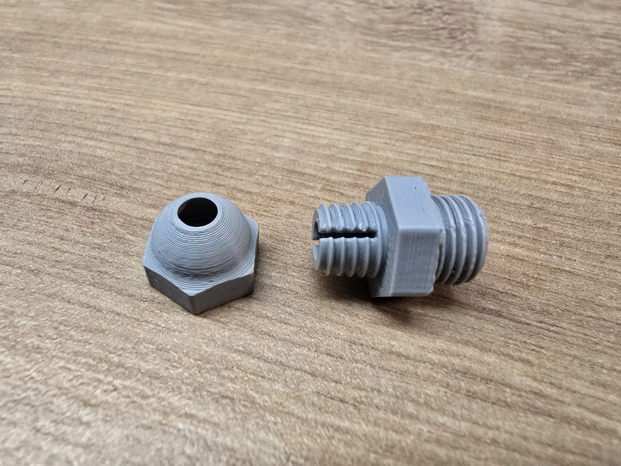 PC4-M10 and PC4-M6 Bambu PTFE Tube Connector view 3