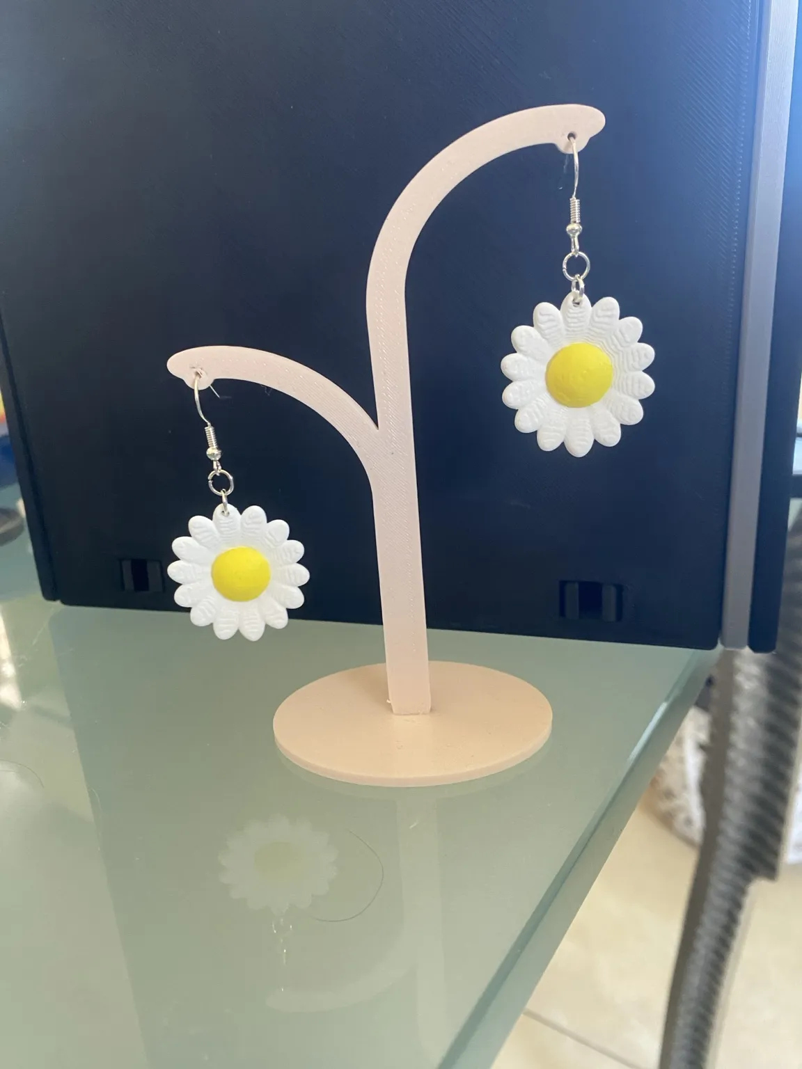 Daisy Flower Earrings | 2-Piece Print view 2