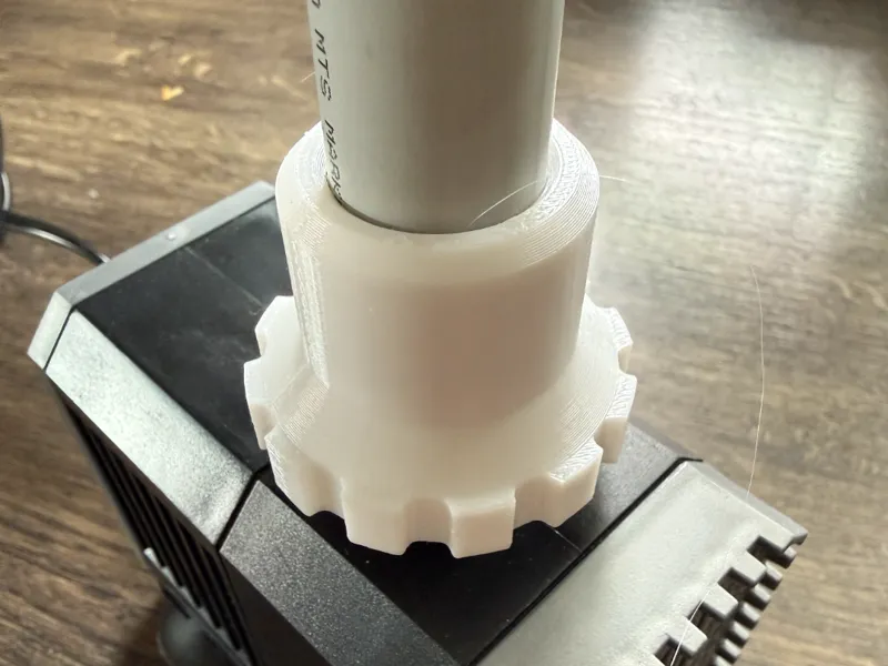 1/2 Zoll Pumpenanschluss Adapter auf M20 E- Rohr