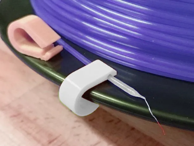 Filament Tangle-Preventing Clip