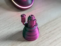Moteur de fusée miniature décoratif — photo 2