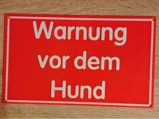 Warnung vor dem Hund