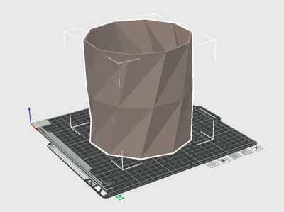 Triangular pattern flower pot