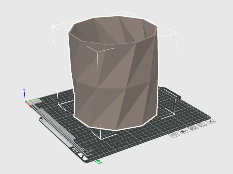 Triangular pattern flower pot