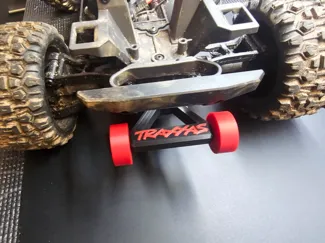 Traxxas Mini Maxx Wheelie bar