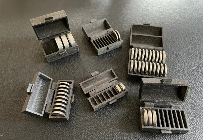Print-in-Place CR2025 Battery Case