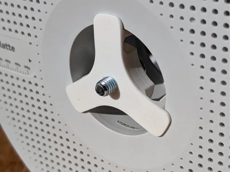 Parametric spool hub with M8 threaded hole