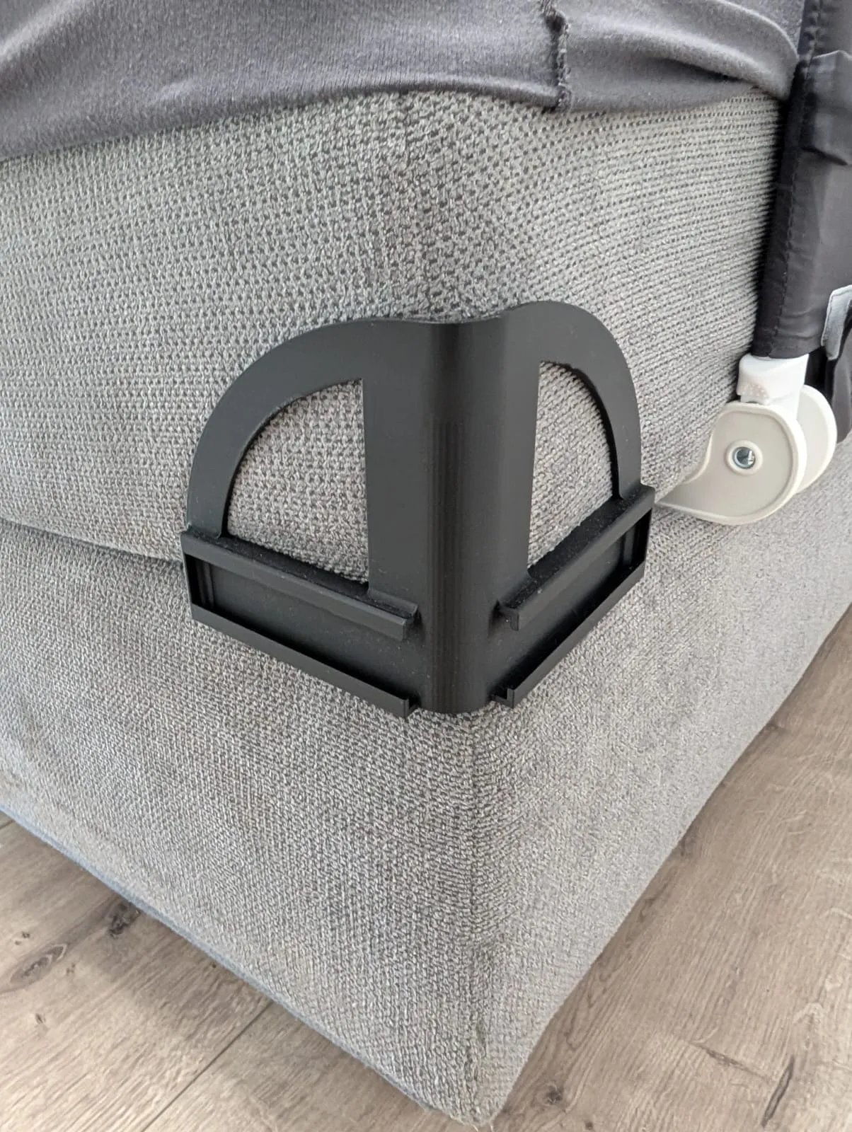 GripFix – Der ultimative Spannbetttuch-Spanner V2 view 3
