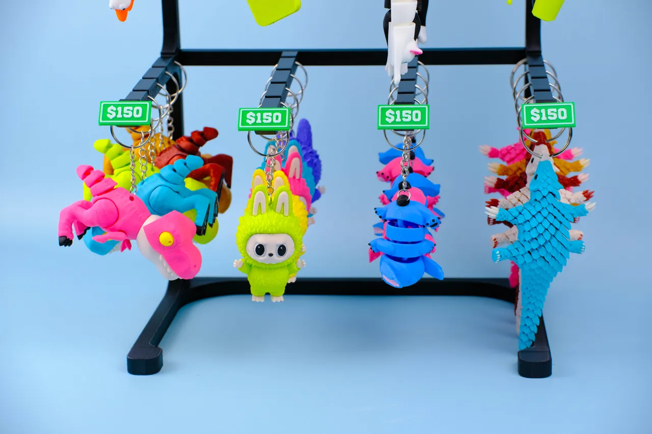 Modular stand for keychains and earrings view 4