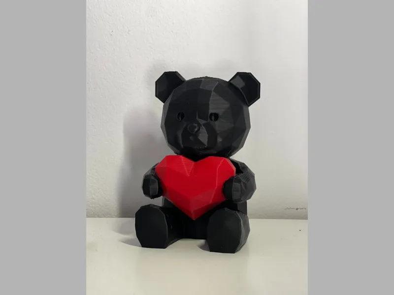 Love Bear – Low Poly Teddy with Heart