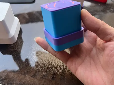 Model Push Knife Box