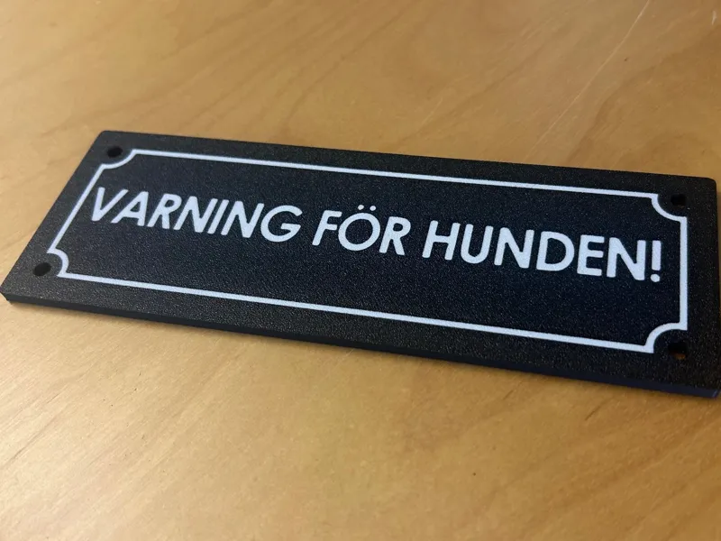 Varning för hunden