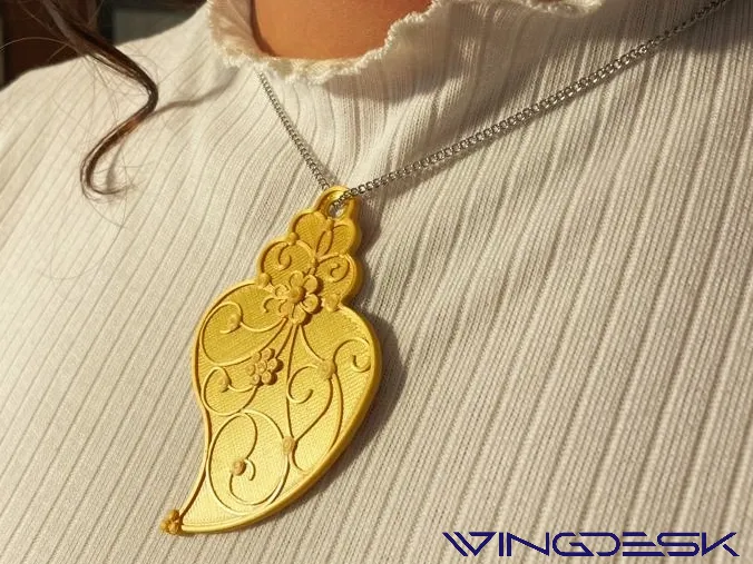 Viana Heart Pendant Necklace 