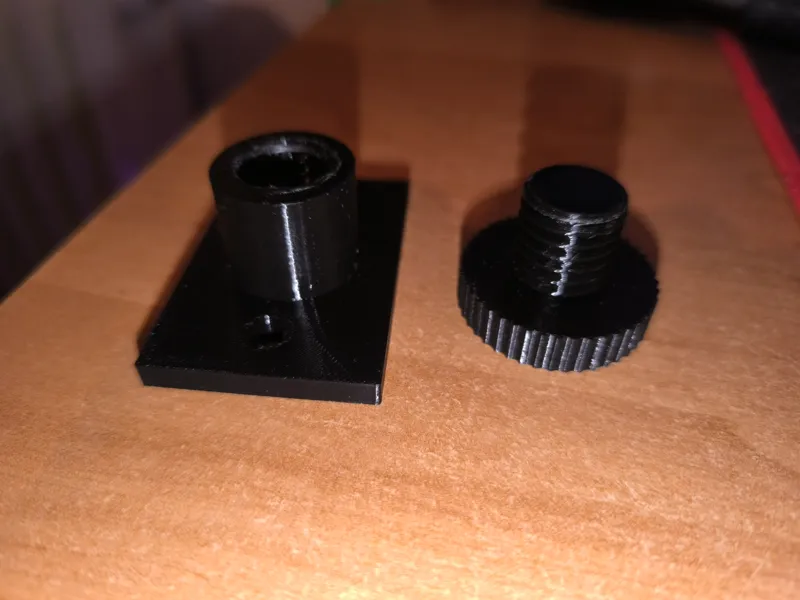Adjustable furniture feet