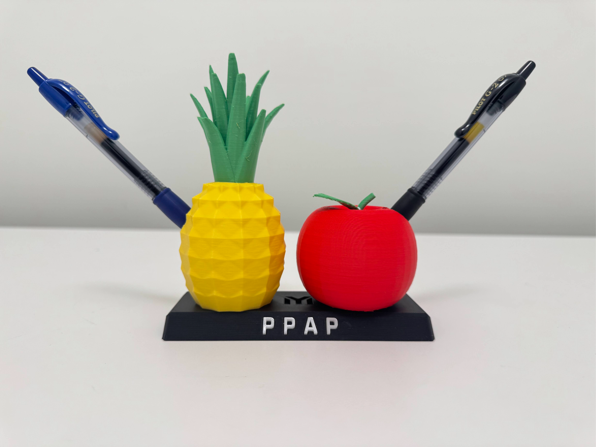 PPAP (Pen-Pineapple-Apple-Pen) Desktop Stand