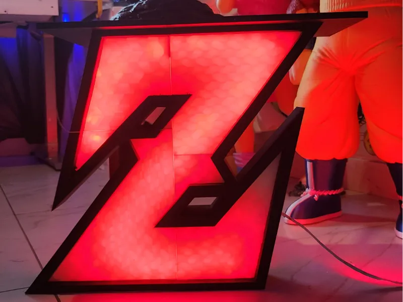 DRAGON BALL Z LED DISPLAY TABLE COLLECTOR EDITION