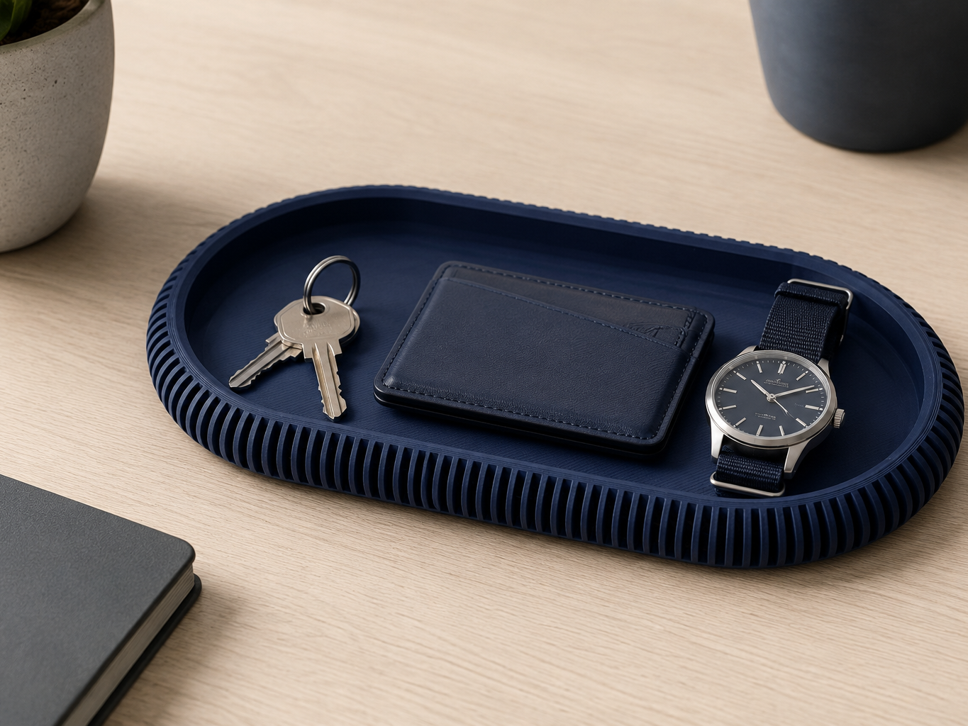 Modern Ribbed Fancy Catchall Tray