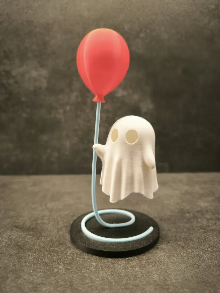Ghost with Balloon view 3