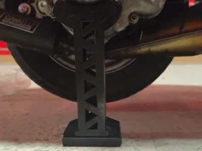 Vespa crankcase support