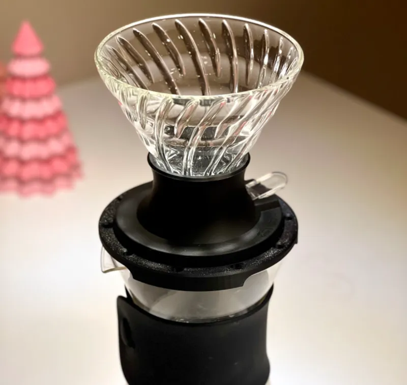 Hario Switch to Hario Drip decanter 02 adapter