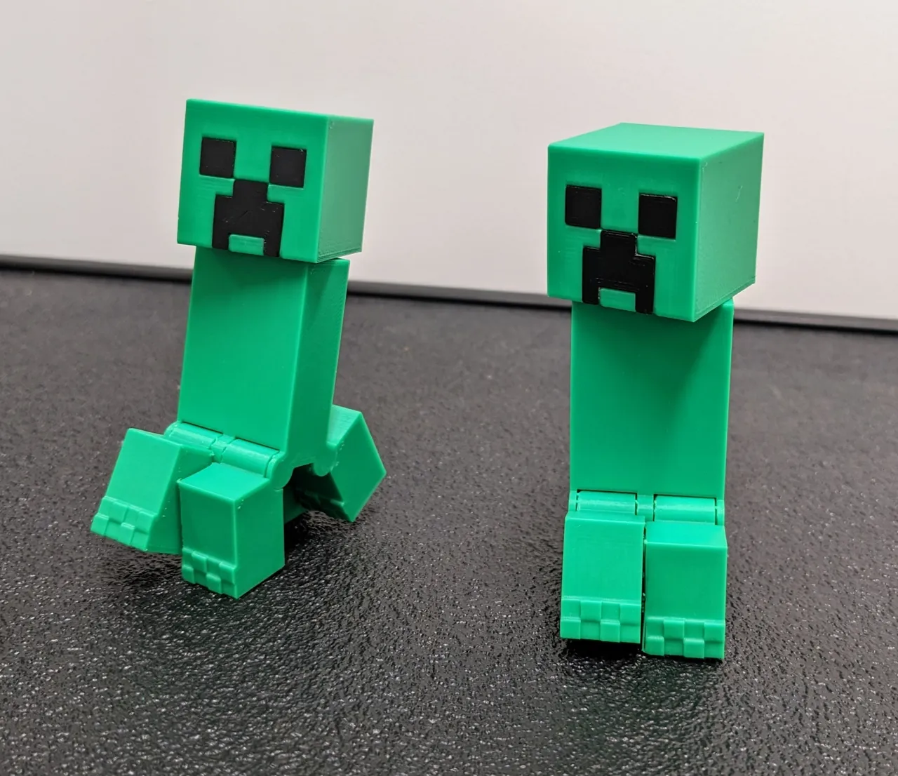 Articulated Minecraft Creeper: Print-In-Place view 2
