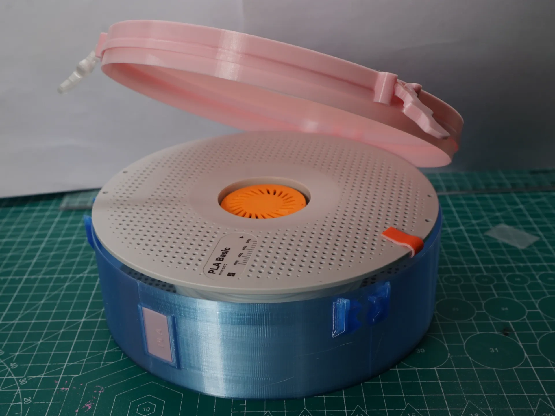 Miniatura 1 do modelo 3D 密封耗材盒,料盘收纳盒